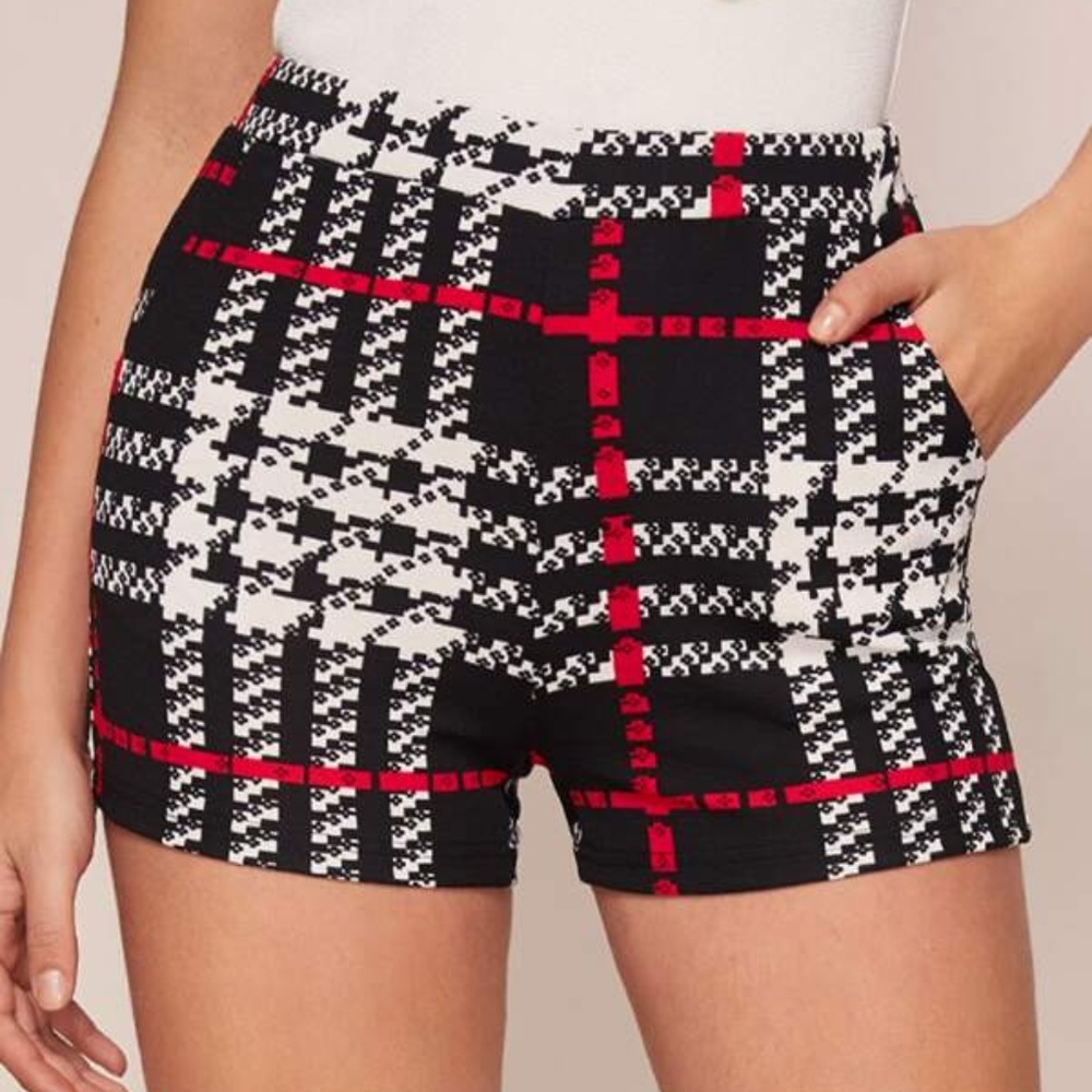 NEW! SHEIN So Cute Plaid Pull On Shorts w Slant Pockets